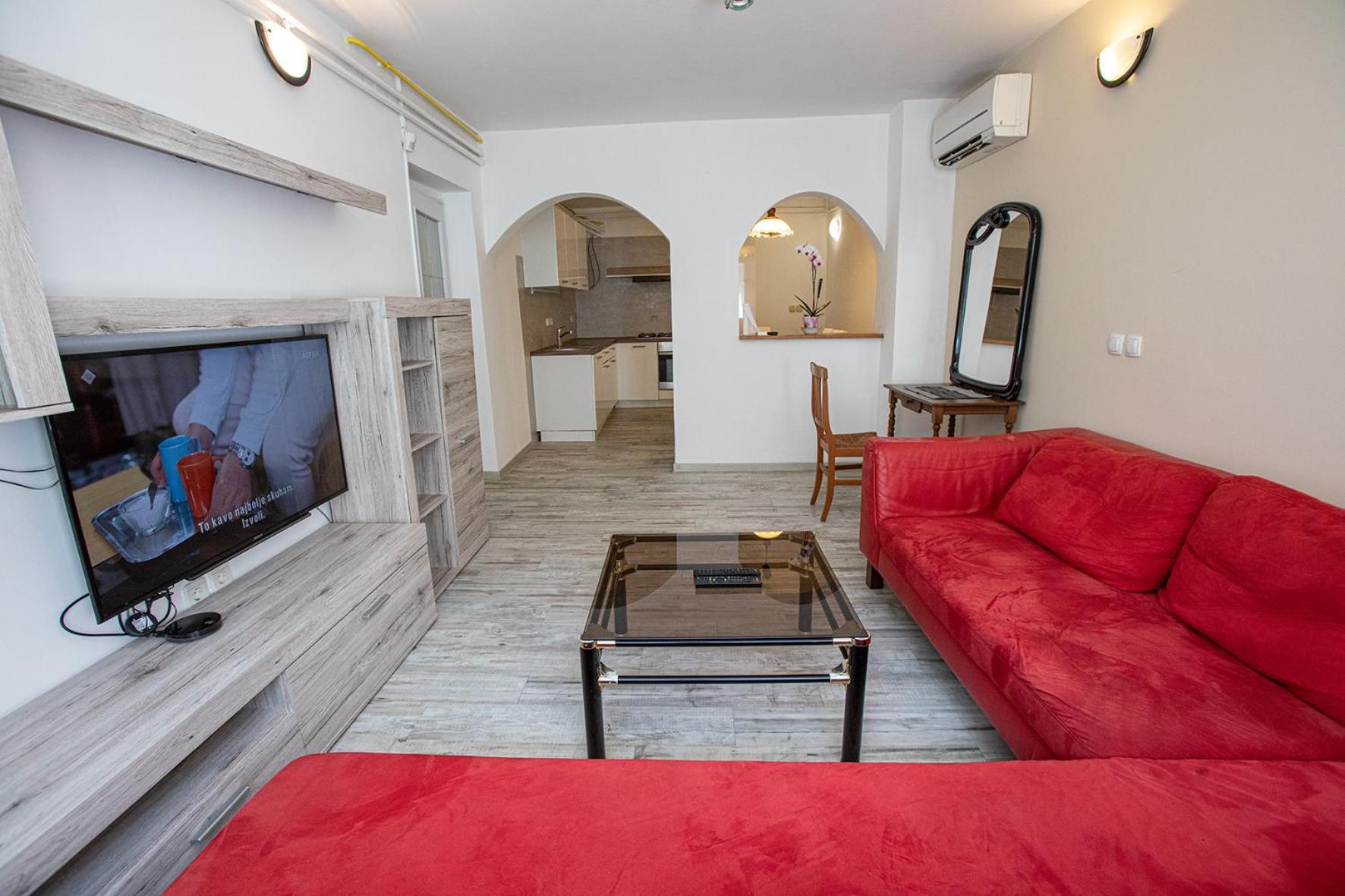 Bells Of - 3 Cosy Apartment